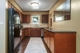 1245 S Terrace St, Janesville, WI 53546 - Photo 11