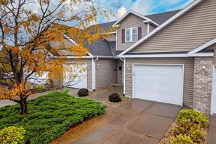 215 Douglas Dr, Brooklyn, WI 53521 - Photo 13