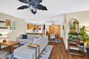 215 Douglas Dr, Brooklyn, WI 53521 - Photo 31