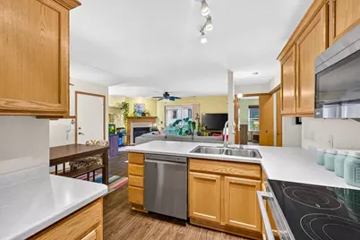 215 Douglas Drive, Brooklyn, WI 53521 - Photo 3