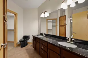 8253 Mayo Dr, Madison, WI 53719 - Photo 23