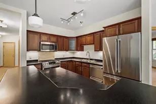 8253 Mayo Dr, Madison, WI 53719 - Photo 9
