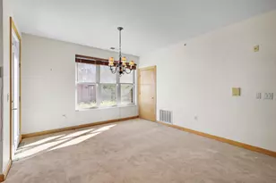 8253 Mayo Dr, Madison, WI 53719 - Photo 15