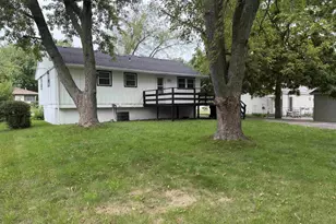 2043 Linway Dr, Beloit, WI 53511 - Photo 49