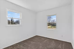 2043 Linway Dr, Beloit, WI 53511 - Photo 25