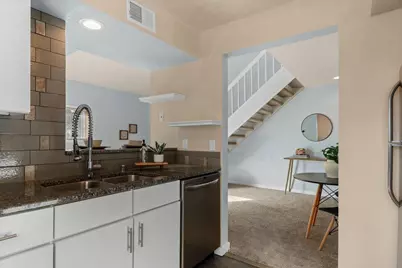 1027 Sunnyvale Lane #B, Madison, WI 53713 - Photo 7