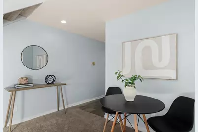 1027 Sunnyvale Lane #B, Madison, WI 53713 - Photo 5
