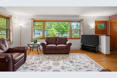 5113 Maher Avenue, Madison, WI 53716 - Photo 3