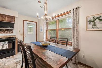 2933 Muir Field Road, Madison, WI 53719 - Photo 17