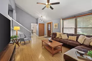 2933 Muir Field Rd, Madison, WI 53719 - Photo 9