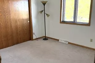 7319 Meadow Valley Rd, Middleton, WI 53562 - Photo 15