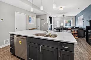 1325 Bunker Hill Dr, Sun Prairie, WI 53590 - Photo 11