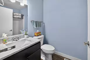 1325 Bunker Hill Dr, Sun Prairie, WI 53590 - Photo 25