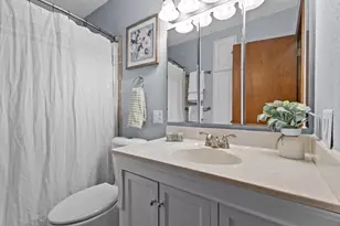 700 Kenwood Cir, Verona, WI 53593 - Photo 21