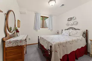 541 Hill St, Baraboo, WI 53913 - Photo 27