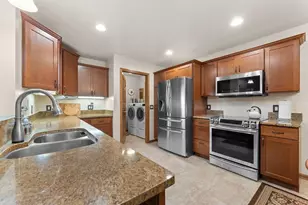 541 Hill St, Baraboo, WI 53913 - Photo 11