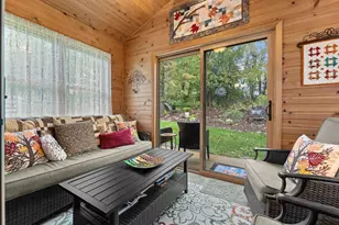 541 Hill St, Baraboo, WI 53913 - Photo 35