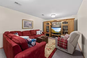 541 Hill St, Baraboo, WI 53913 - Photo 29