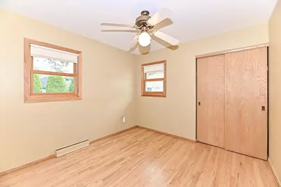 N89W15378 Cleveland Avenue, Menomonee Falls, WI 53051 - Photo 21