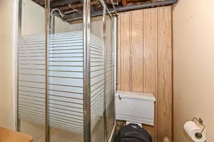 N89W15378 Cleveland Ave, Menomonee Falls, WI 53051 - Photo 31