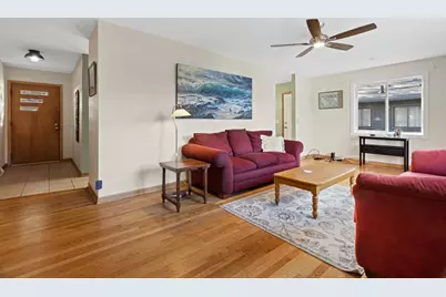 4946 Goldfinch Drive, Madison, WI 53714 - Photo 5