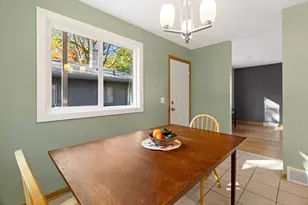4946 Goldfinch Dr, Madison, WI 53714 - Photo 7