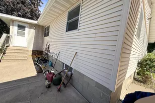 344 S Park St, Richland Center, WI 53581 - Photo 7
