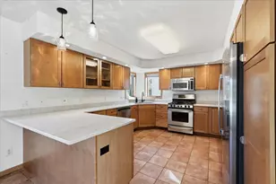 3154 Bull Run, Sun Prairie, WI 53590 - Photo 5