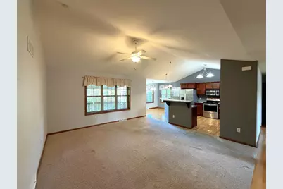 110 Grandview Court, Columbus, WI 53925 - Photo 13