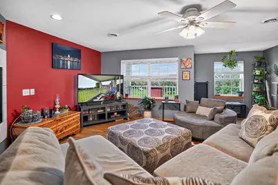3027 Providence Street, Sun Prairie, WI 53590 - Photo 5
