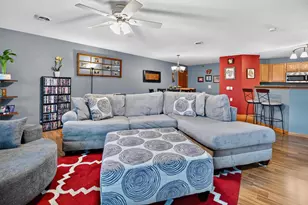 3027 Providence St, Sun Prairie, WI 53590 - Photo 7