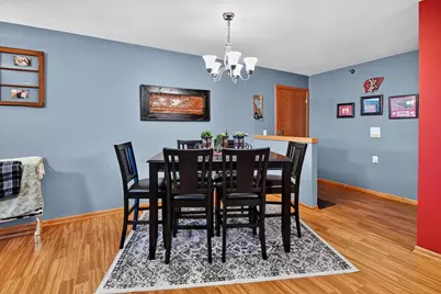 3027 Providence Street, Sun Prairie, WI 53590 - Photo 3