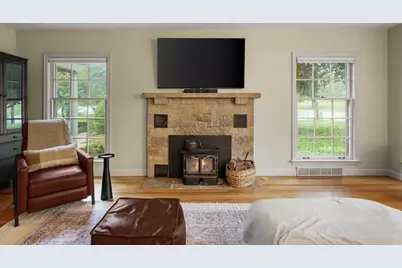 277 N Esterly Avenue, Whitewater, WI 53190 - Photo 7