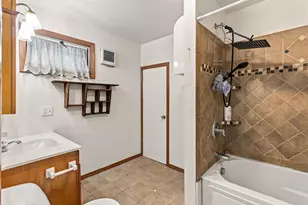 122 La Crosse St, Beaver Dam, WI 53916 - Photo 17