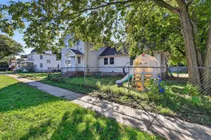 502 St Lawrence Ave, Beloit, WI 53511 - Photo 5