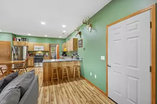 106 E North St, La Valle, WI 53941 - Photo 9