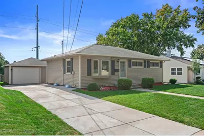 1623 Birch Drive, Waukesha, WI 53188 - Photo 3