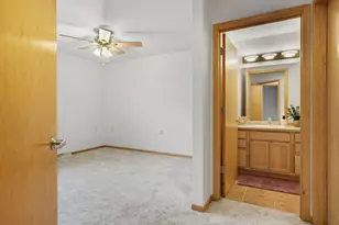 8243 Starr Grass Dr, Madison, WI 53719 - Photo 25