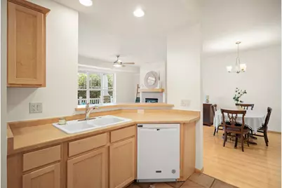 8243 Starr Grass Drive, Madison, WI 53719 - Photo 13