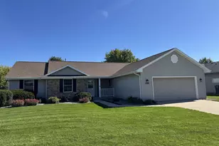 2804 Autumn Ln, Janesville, WI 53546 - Photo 1