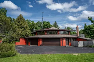 N6283 Fox Glen Rd, Portage, WI 53901 - Photo 1