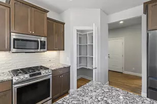 2618 Smoky Trl, Fitchburg, WI 53711 - Photo 17