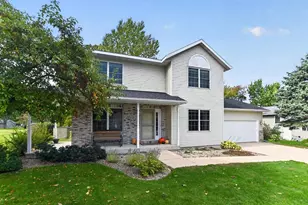 311 Springview Dr, Marshall, WI 53559 - Photo 3