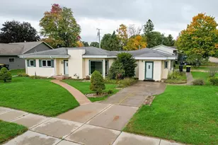 905 East Ave, Tomah, WI 54660 - Photo 1