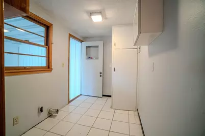905 East Avenue, Tomah, WI 54660 - Photo 29