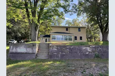 587 N Walnut Street, Richland Center, WI 53581 - Photo 3