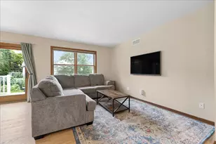 431 Thomas Ct, Oregon, WI 53575 - Photo 13