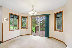 563 Clemens Ct, Portage, WI 53901 - Photo 13
