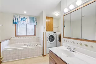 563 Clemens Ct, Portage, WI 53901 - Photo 33