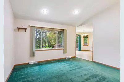 563 Clemens Court, Portage, WI 53901 - Photo 15